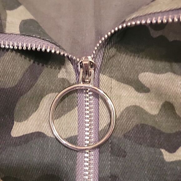 Cara Loren Camouflage Jacket with Pink Fur Collar Sz L - Picture 9 of 11